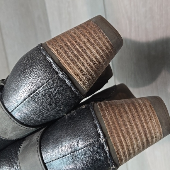 Dansko Women's Gray Suede Ankle Wedge Boots Shoes Sz 38/7.5-8 - Picture 7 of 15